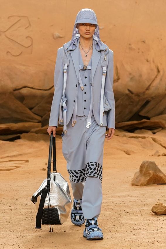 naomi campbell offwhite 042a