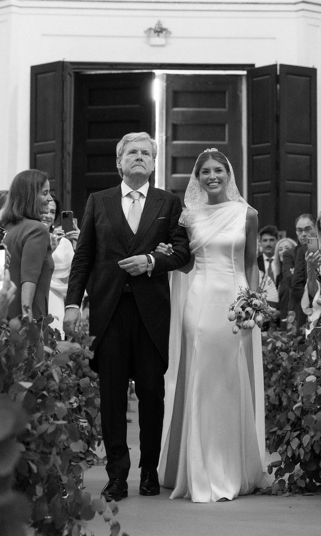 Vestido de novia de Carla, de Claudia Llagostera