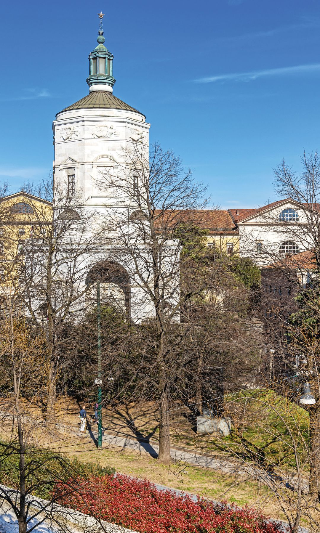 Fotografía de la basílica de San Ambrosio