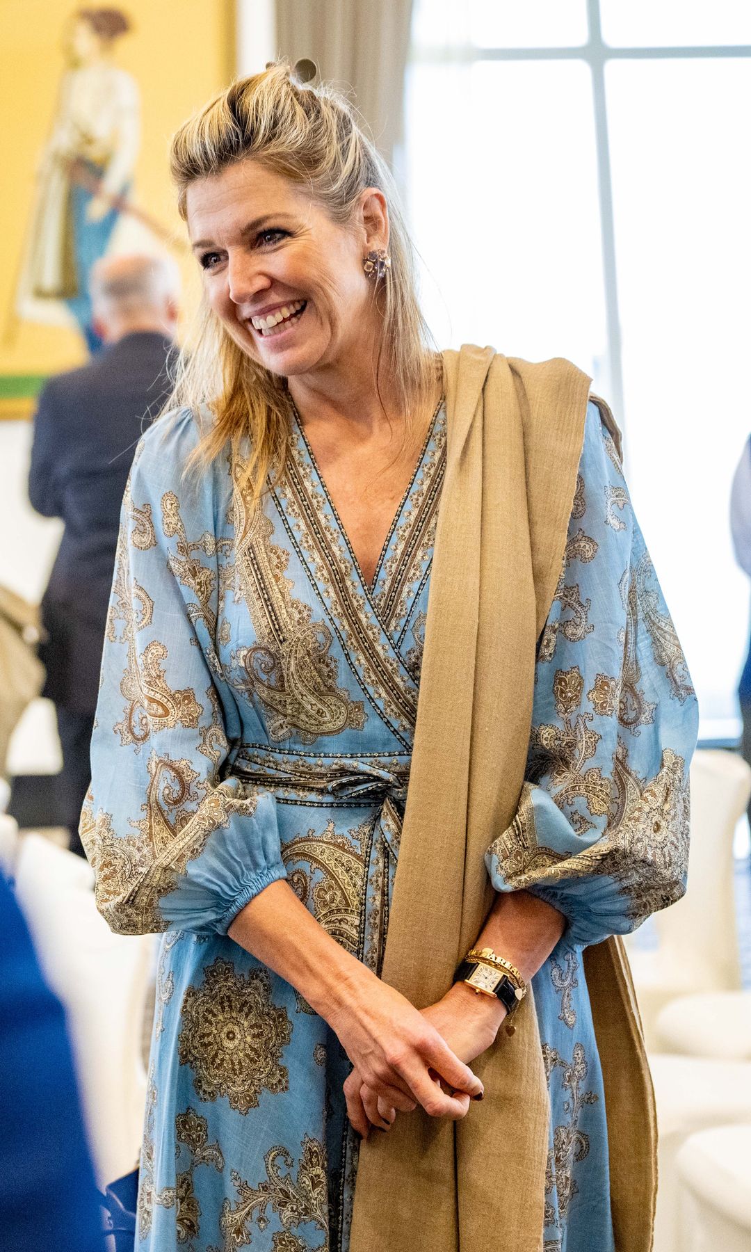 Máxima de Holanda confía en un acierto seguro: rescata en Bombay el vestido de estampado paisley que ya brilló en su viaje a India en 2022