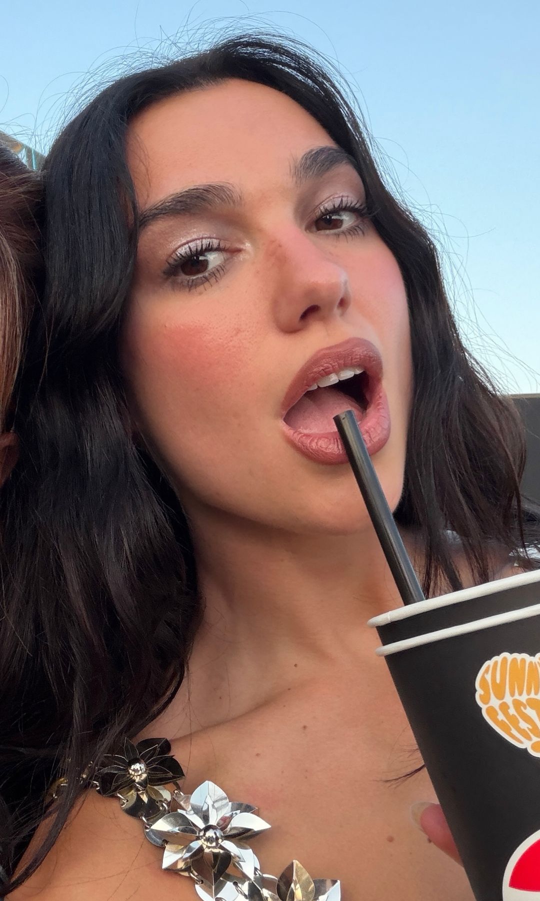 Maquillaje de verano de Dua Lipa