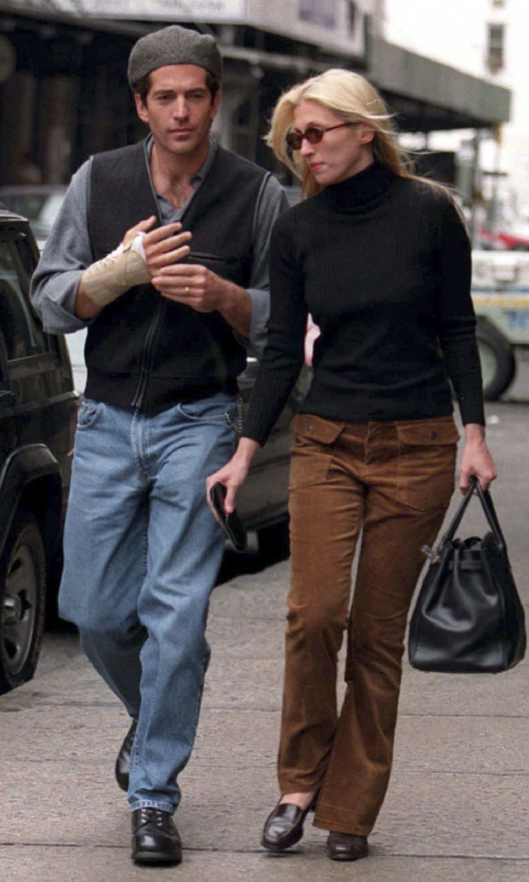 John John Kennedy y Carolyn Bessette, 'los novios de América'