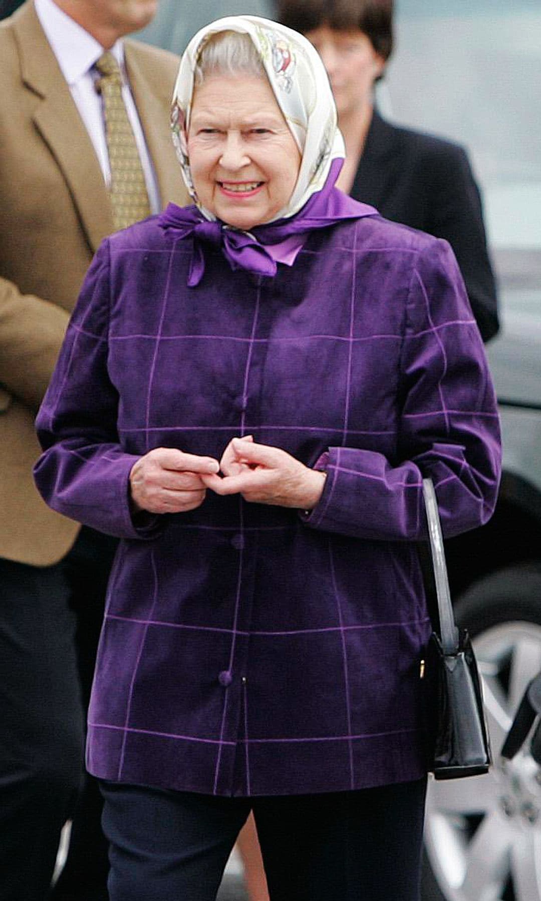 reina Isabel II