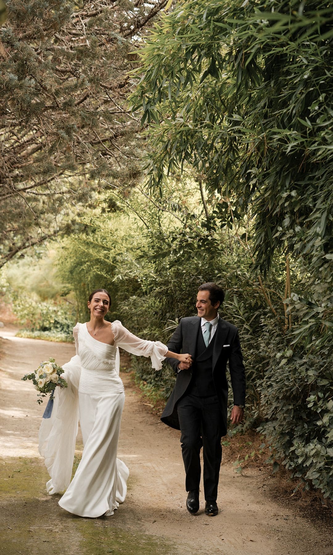 Vestido de novia vaporoso Cotonnus