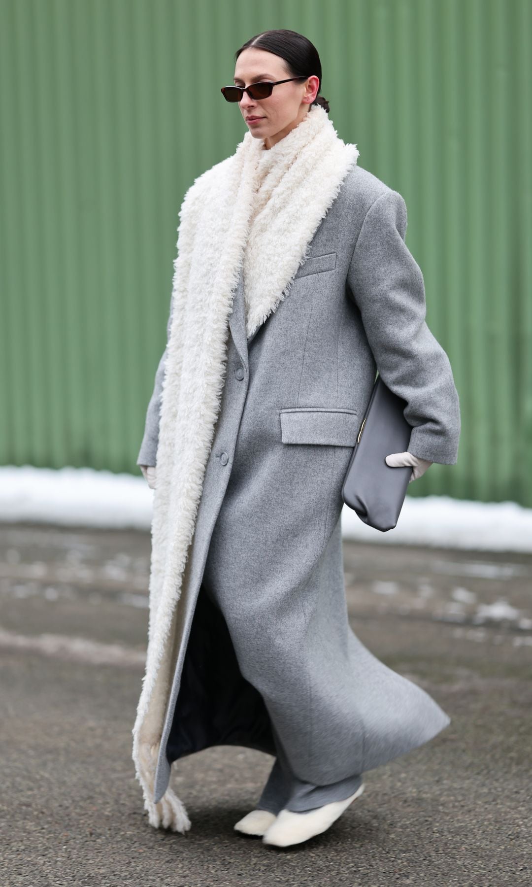 Look de street style con bailarinas de Zara - Semana de la Moda de Copenhague