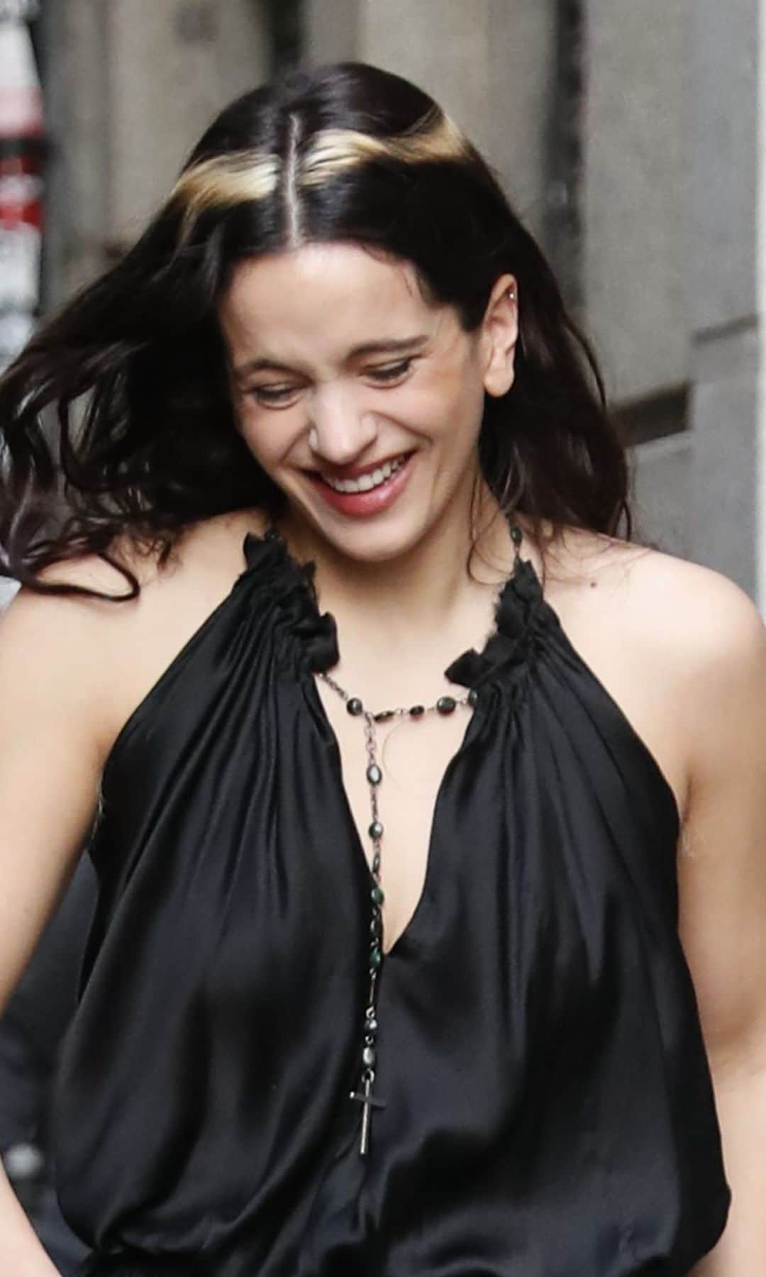 Rosalía llegando a La Revuelta, noviembre 2025.