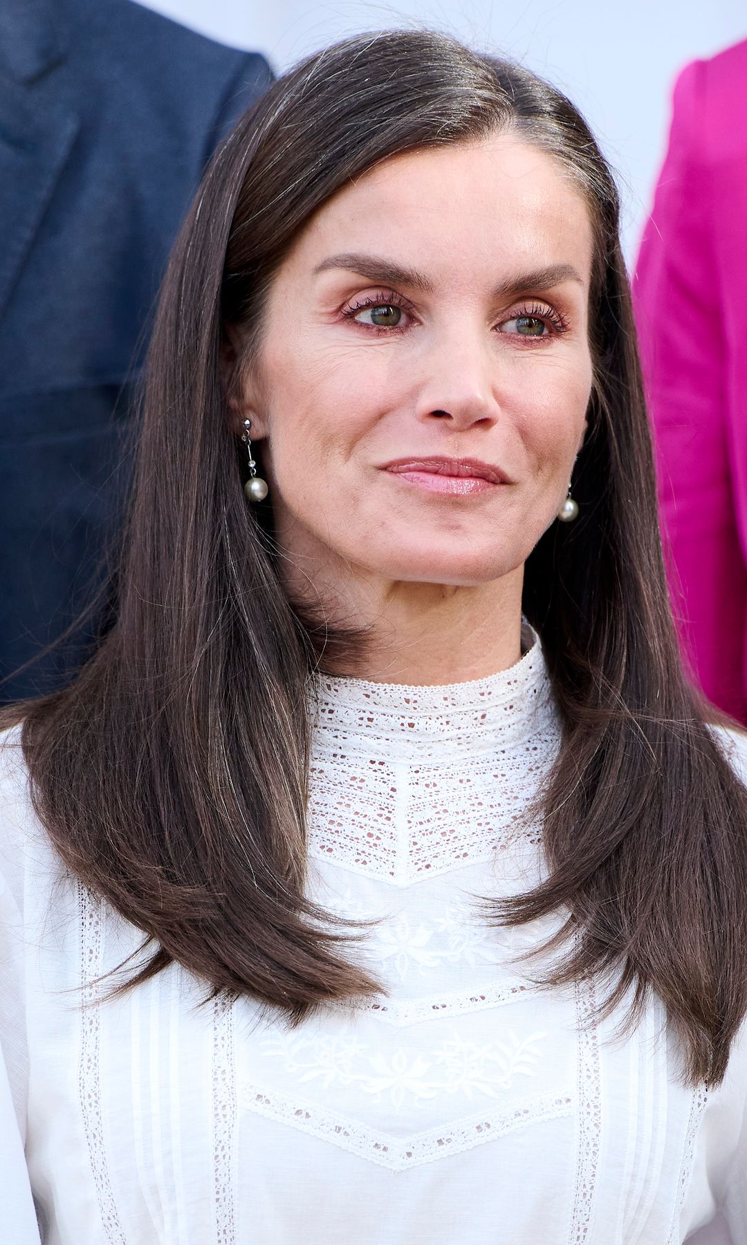 MADRID, SPAIN - APRIL 10: Queen Letizia of Spain receives the promoters of the project 'Tejiendo Redes. La Lana Patrimonio en ExtinciÃ³n' at the Zarzuela Palace on April 10, 2025 in Madrid, Spain. (Photo by Carlos Alvarez/Getty Images)