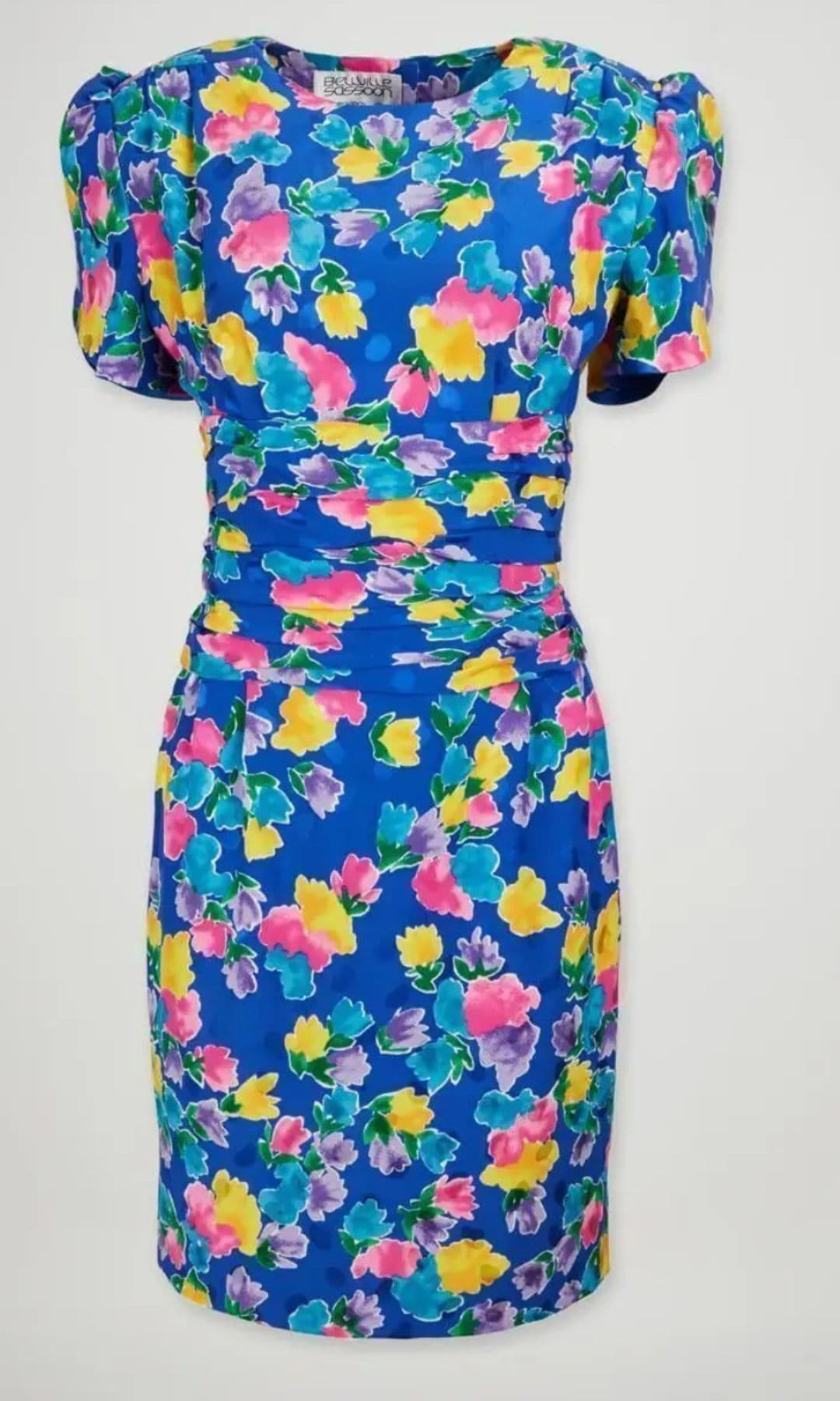 Vestido azul que será subastado 