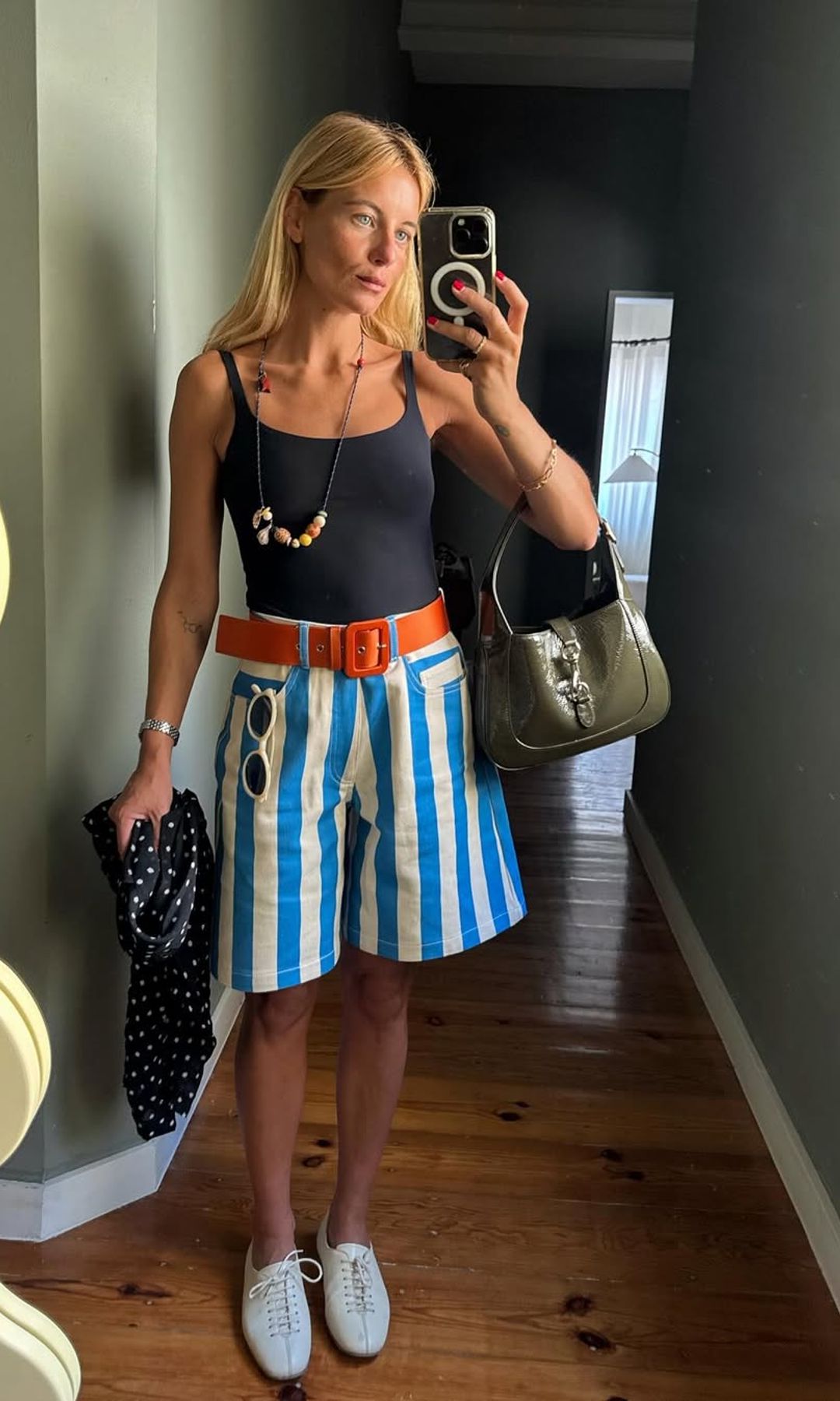Mafalda Patricio con las bermudas de moda.