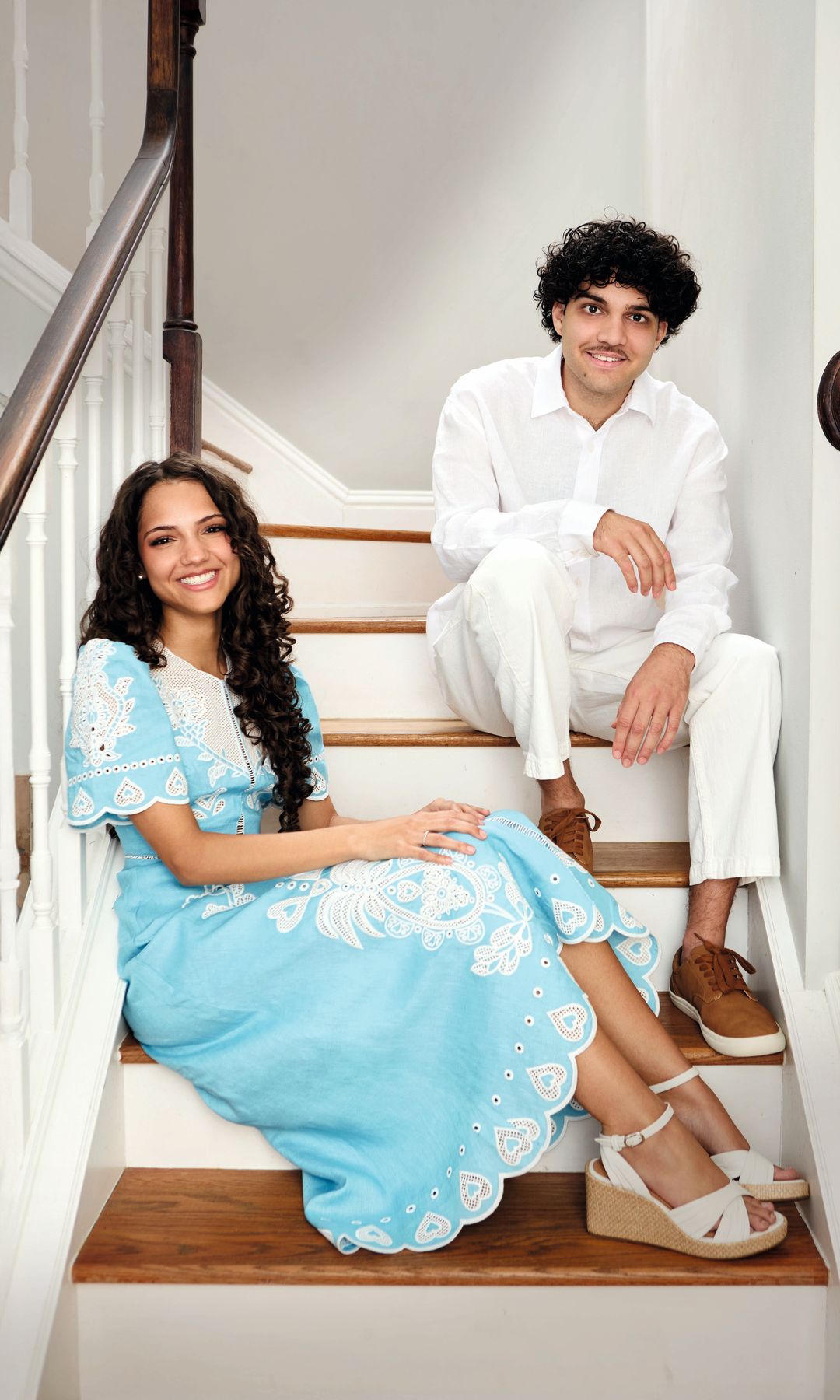 Jaime y Ruth, hijos del Doctor Iglesias Puga, hablan por primera vez para “¡HOLA!”