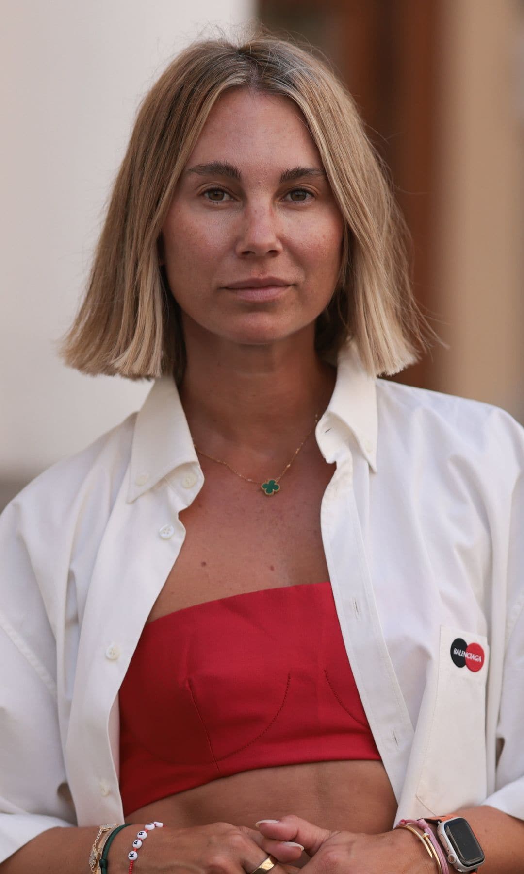 Mujer cabello recto