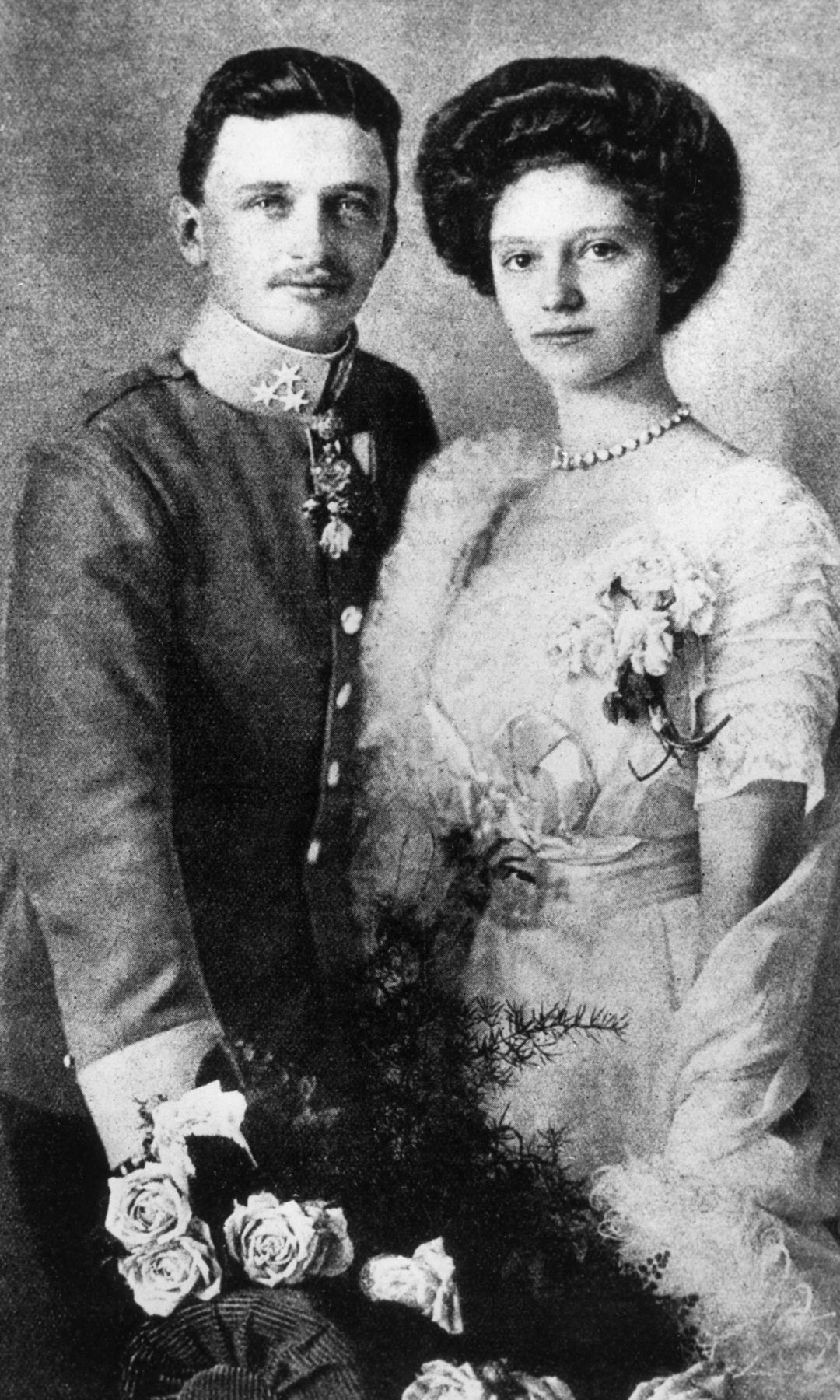 La boda del Archiduque Carlos de Austria y la Princesa Zita de Borbón-Parma