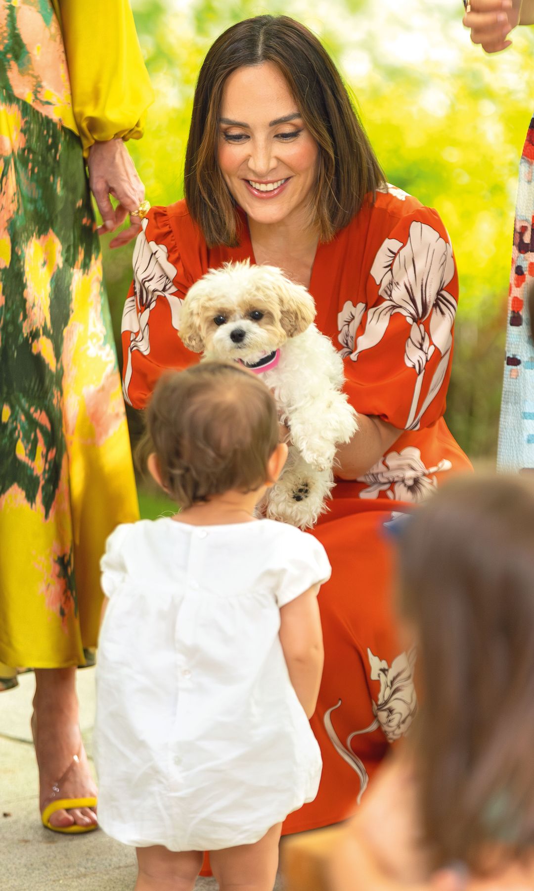En la íntima reunión familiar, también estuvieron invitadas las mascotas de Tamara: una caniche llamada "Jacinta"; "Vainilla", la golden retriever, así como "Missy" y "Dalkkung"