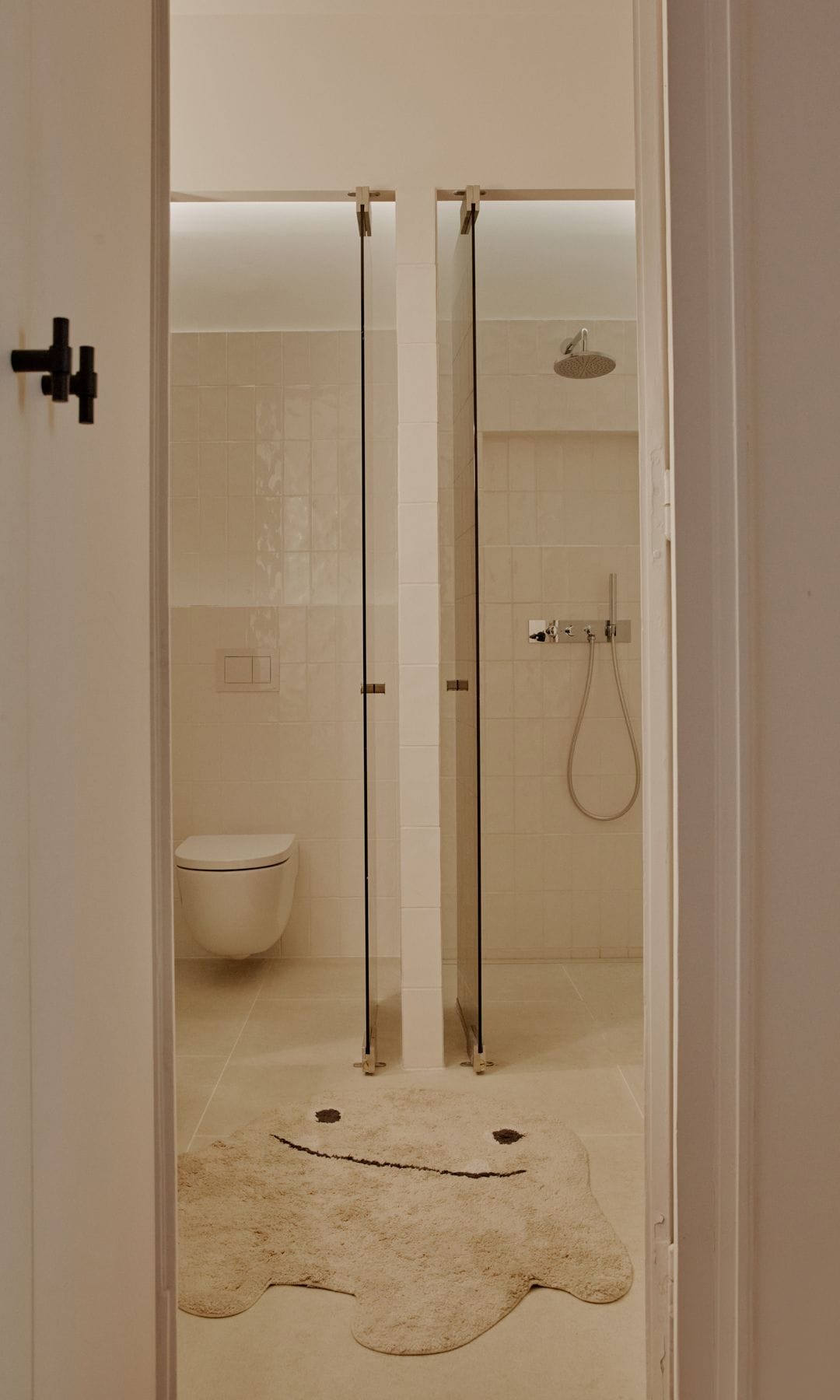 Baño compartimentado en cabinas