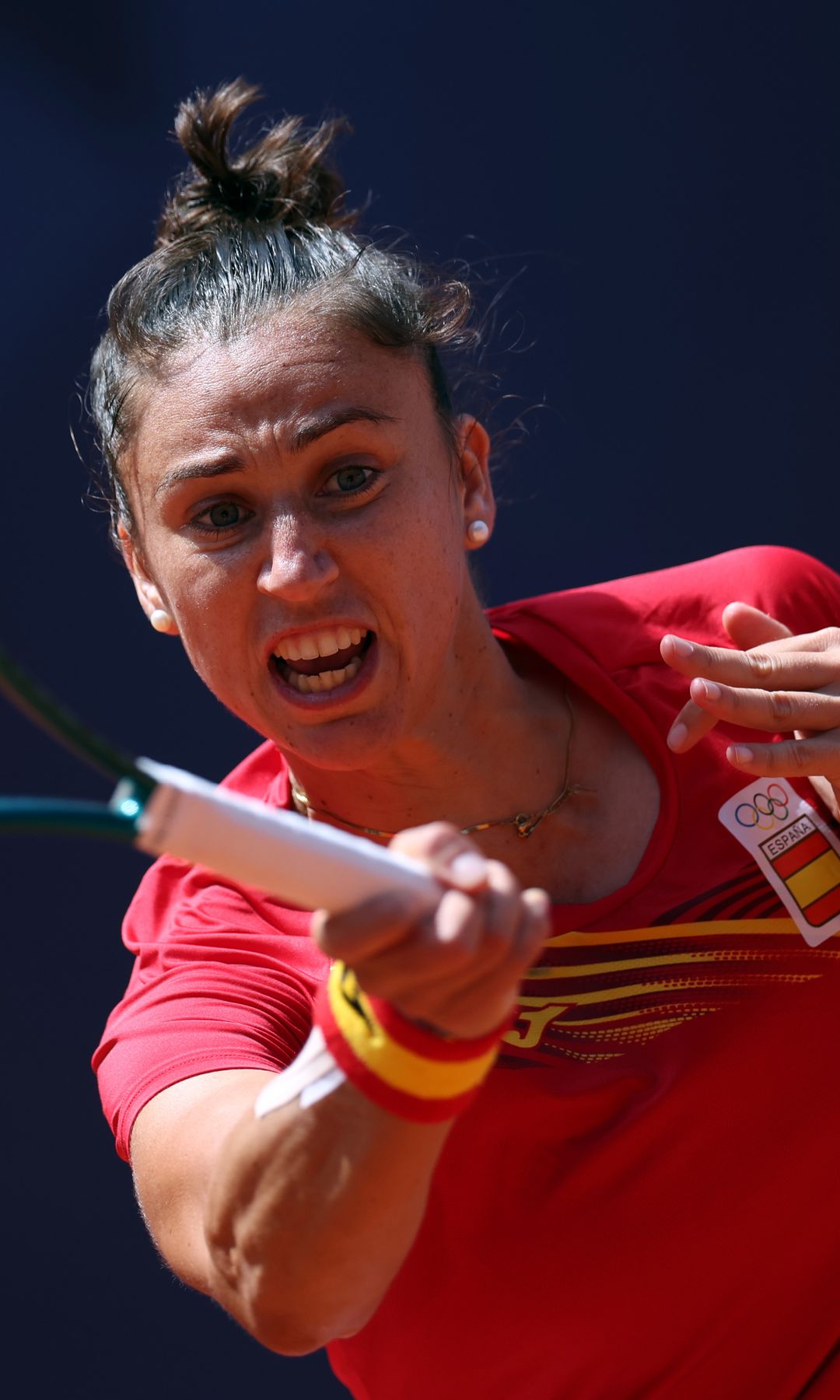 Sara Sorribes jugando al tenis