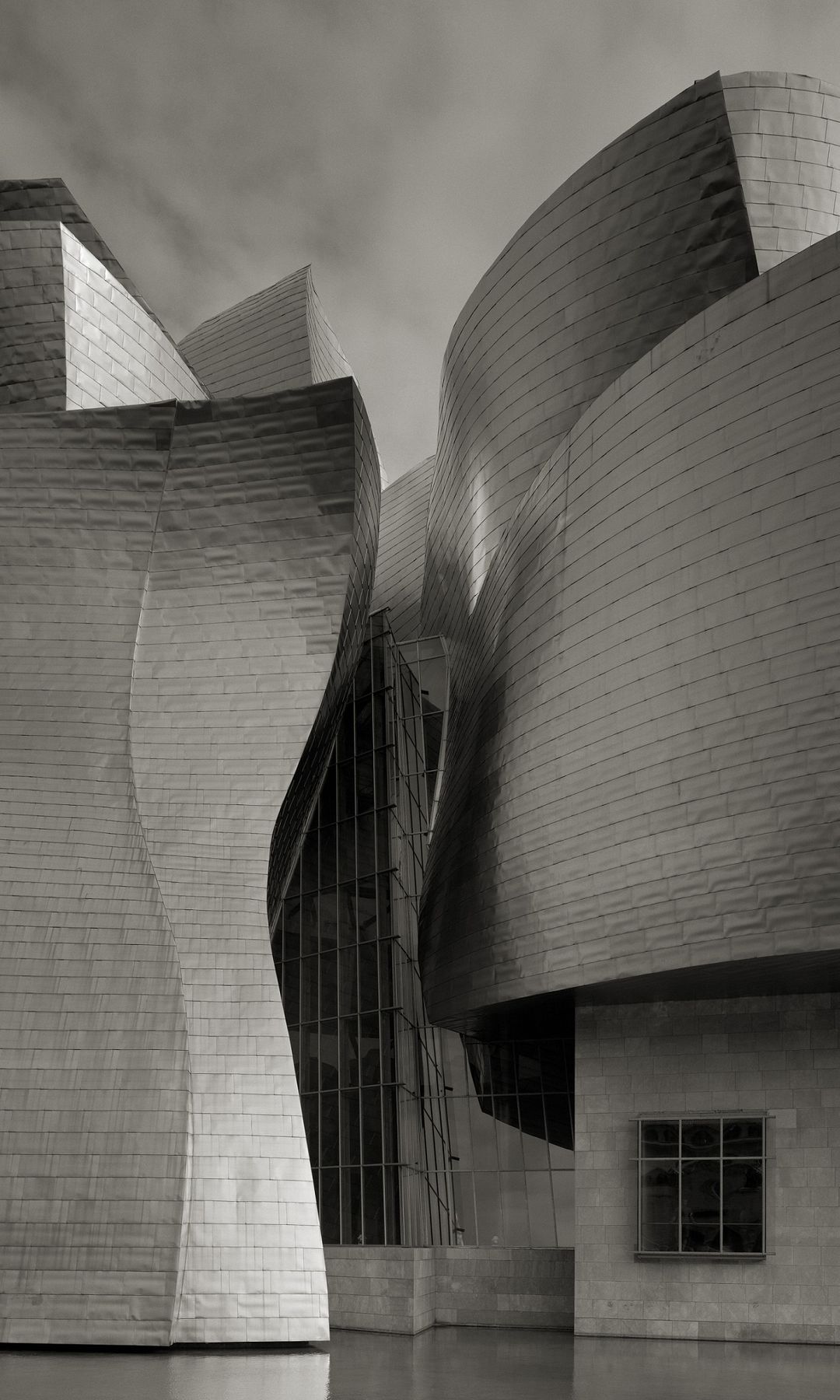 Guggenheim Museum, Bilbao. Frank Gehry