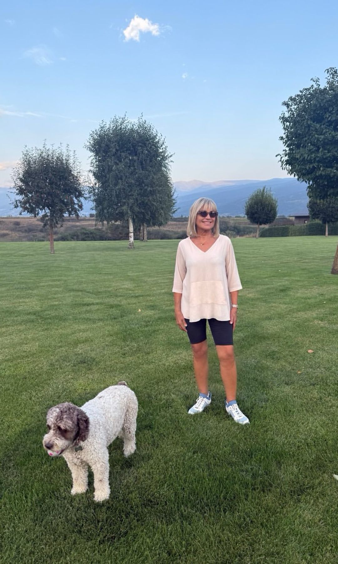 Julia Otero de paseo en agosto de 2025