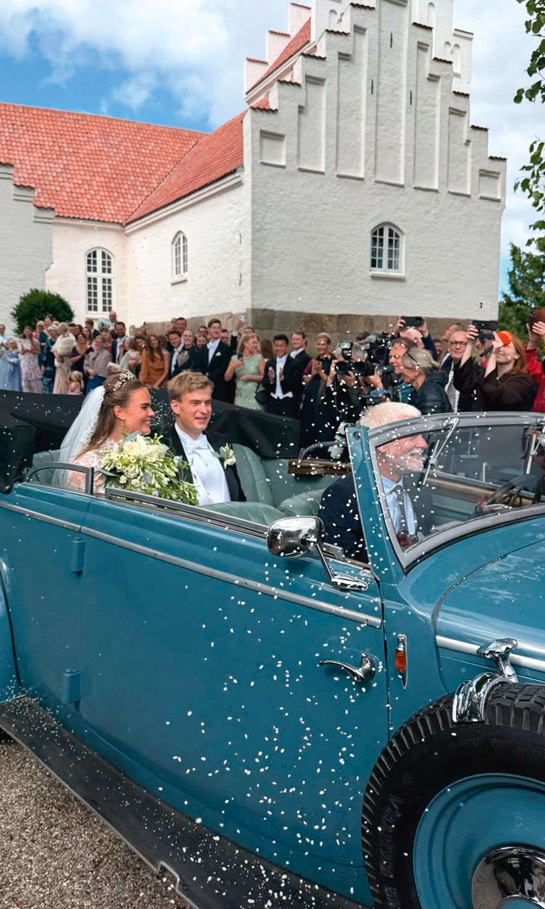 Más recuerdos de la esperada boda en Dinamarca