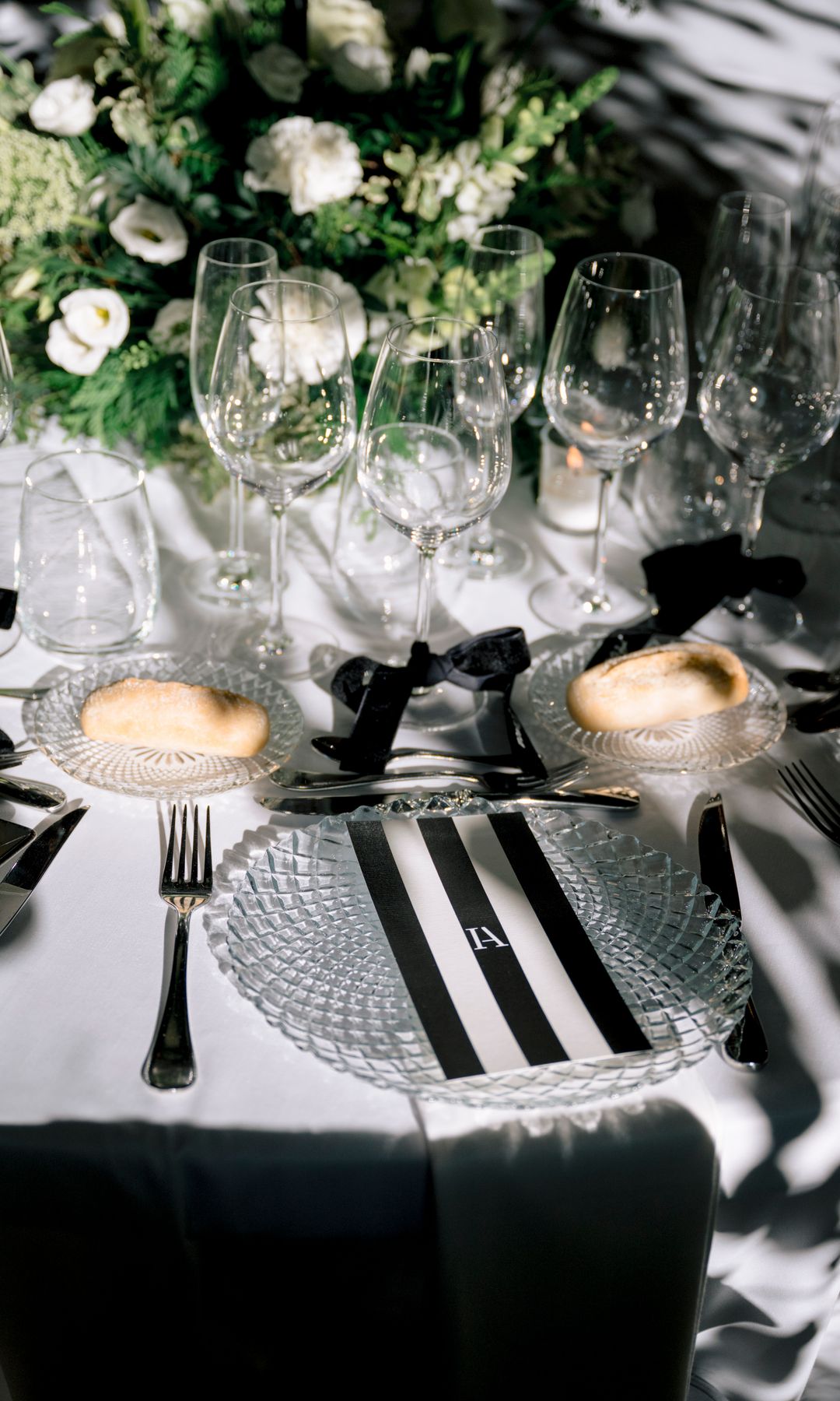 Decoración de bodas con rayas negras