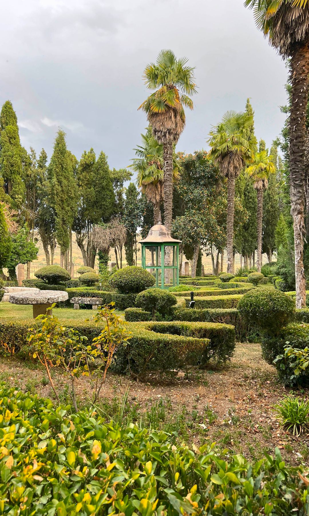 Jardines del hotel Castilla Termal Brihuega, Guadalajara