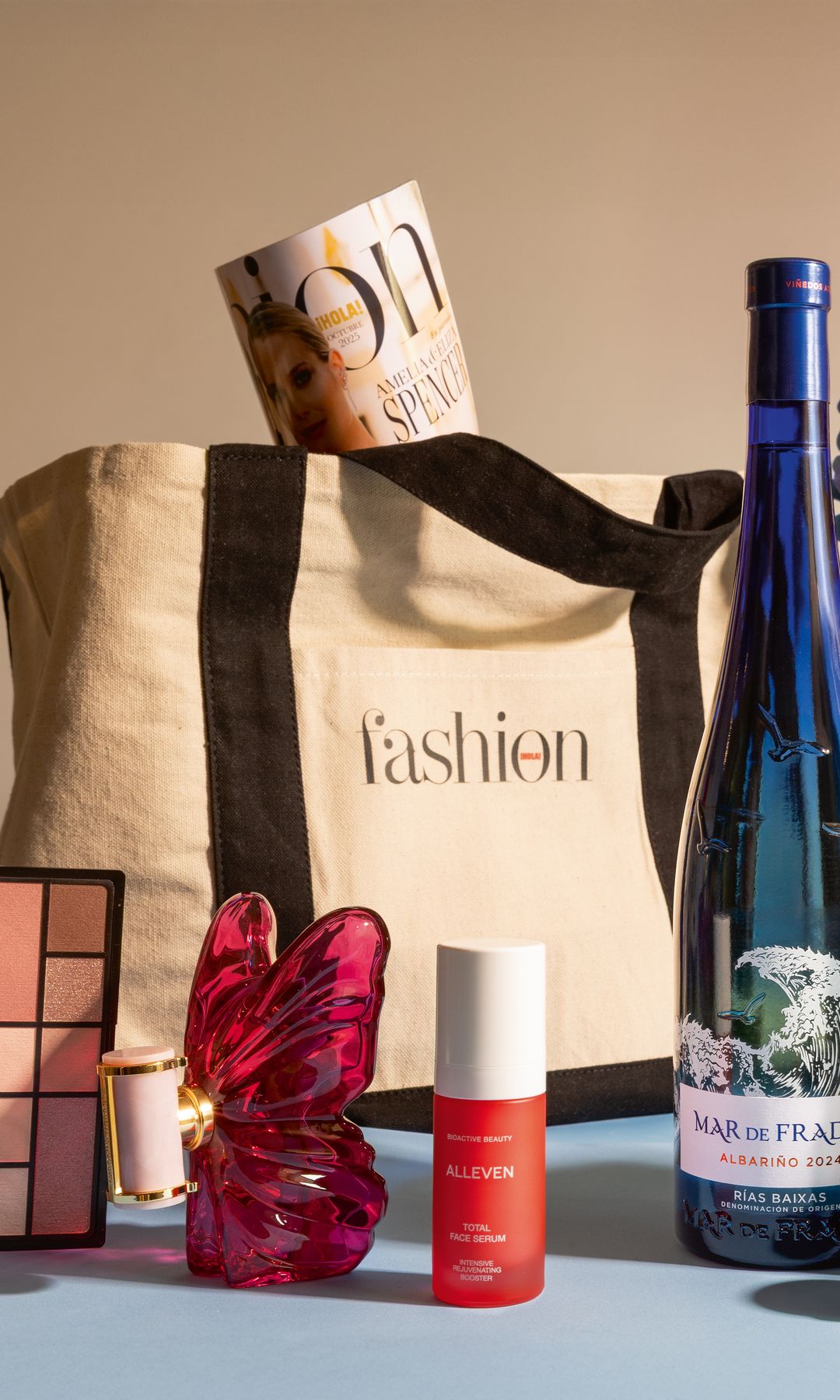 El regalo de moda y belleza que ha triunfado en los Premios Talento Fashion 2025: un bolso de estilo ‘shopper’ precioso