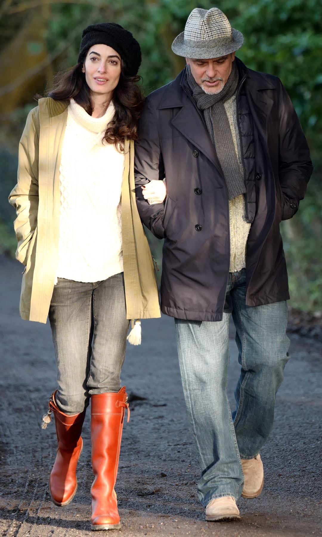 George Clooney creció en un entorno rural, y aunque siempre quiso huir, ahora es la vida que desea para su mujer y sus hijos Ella y Alexander, de ocho años