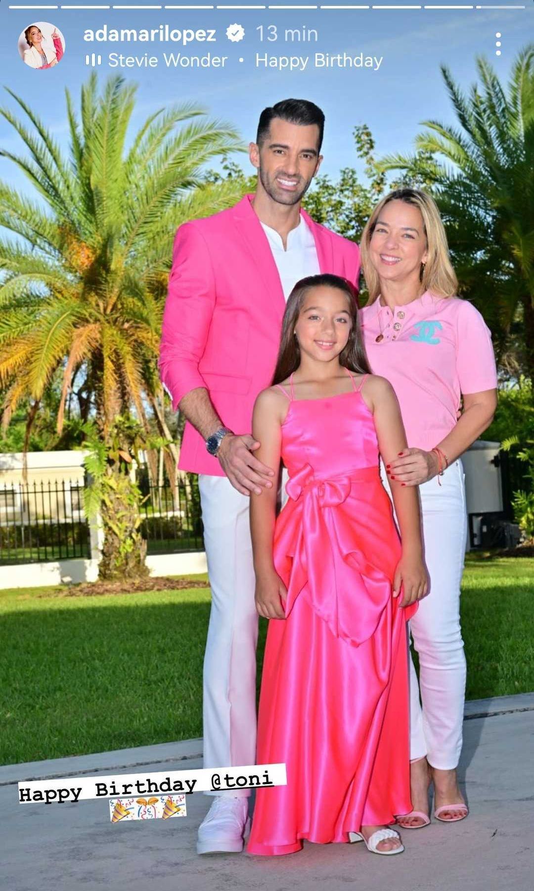 Adamari López felicito al padre de su hija con esta tierna foto