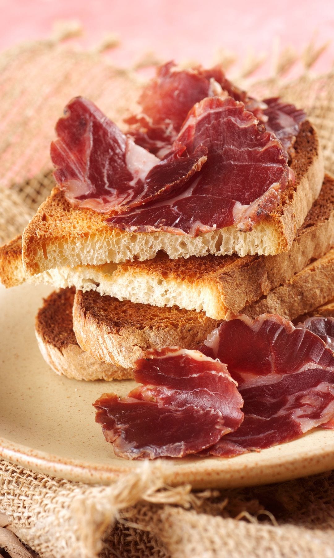 Tostada de jamón para desayunar