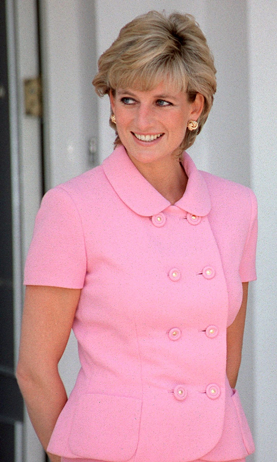 Diana de Gales con "total look" rosa
