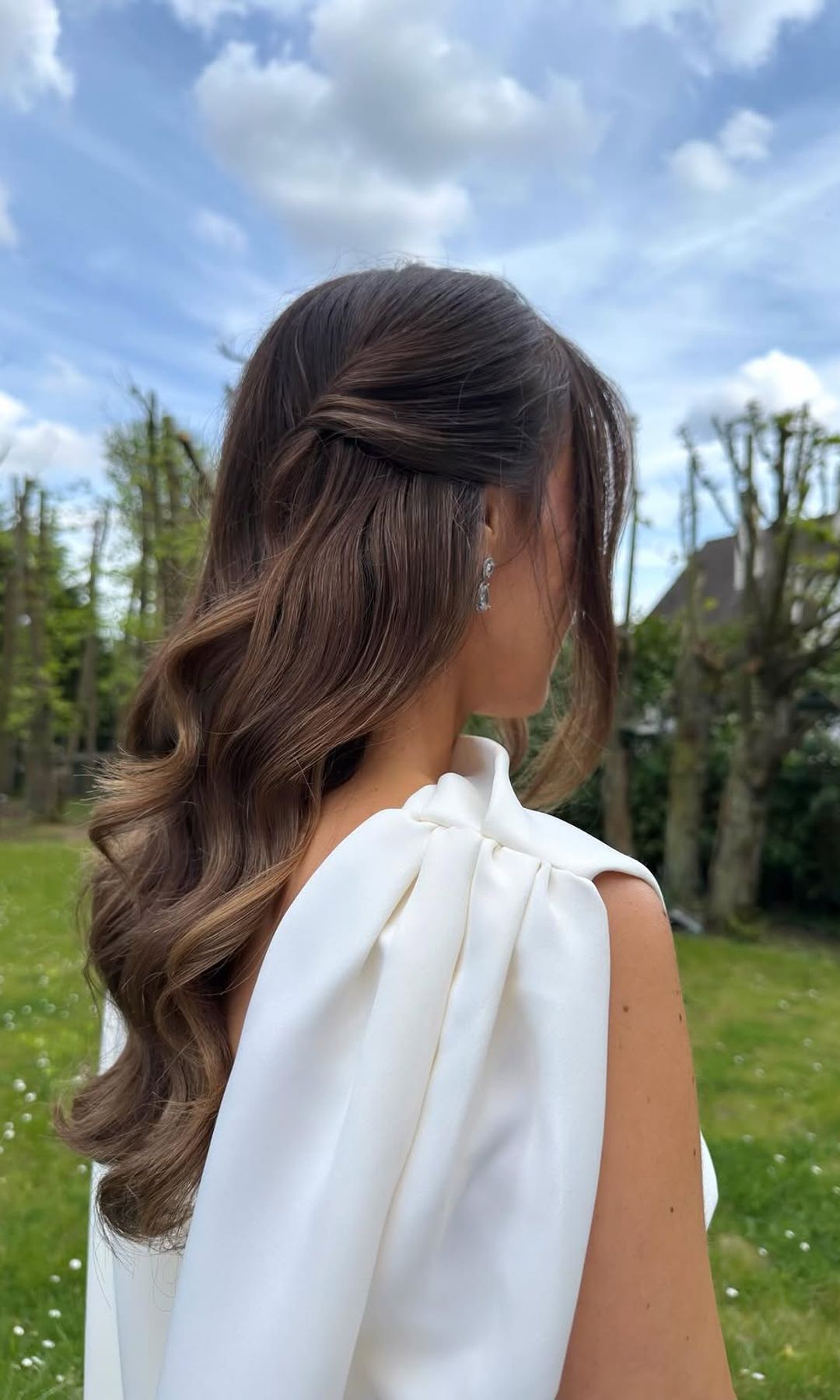 Peinado de ondas para novias con mechas