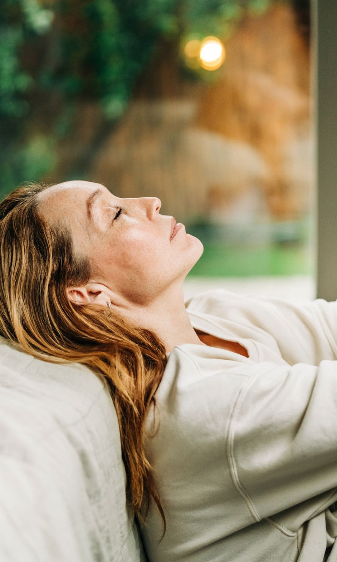 Mujer frustrada en la menopausia