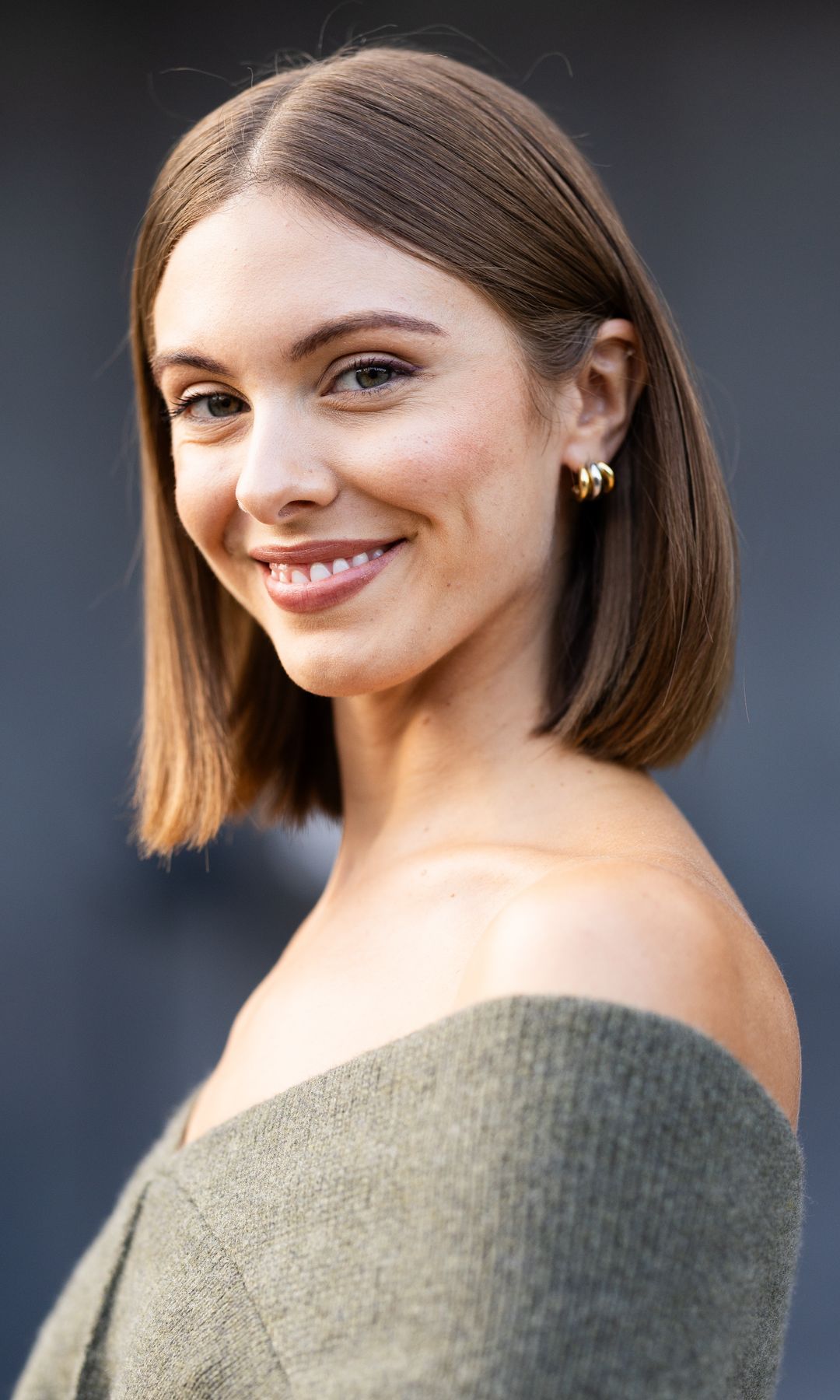 Mujer con pelo corto