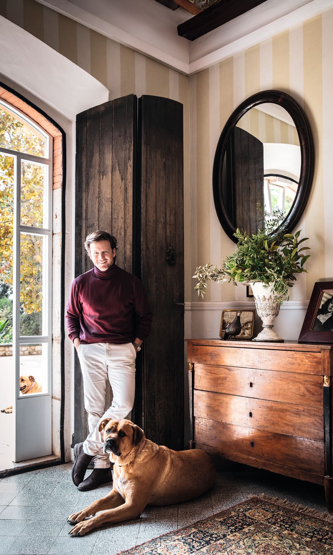 El escritor Rafa Tarradas Bultó y su madre, Lucía Sagnier nos invitan a conocer su Masía en el Penedés