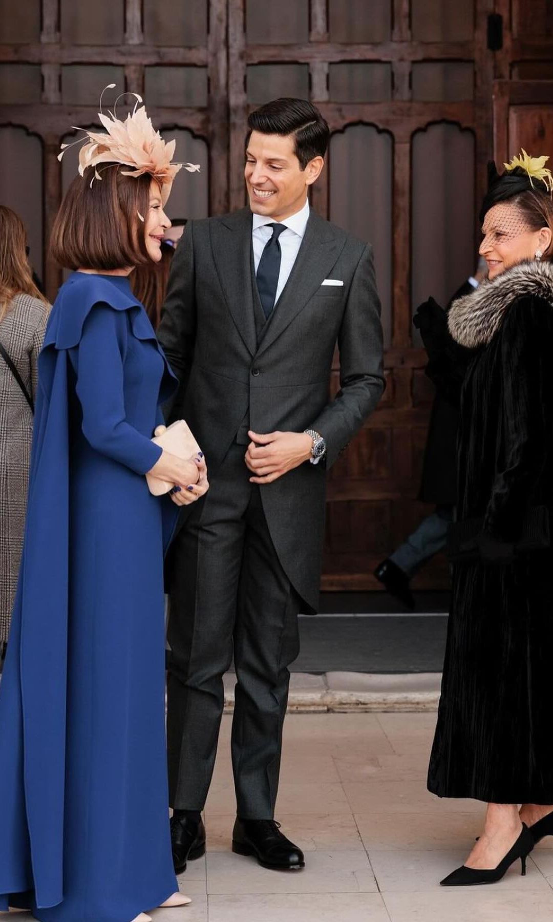Vestidos de madrina para bodas de primavera 2026: 7 looks elegantes y ...