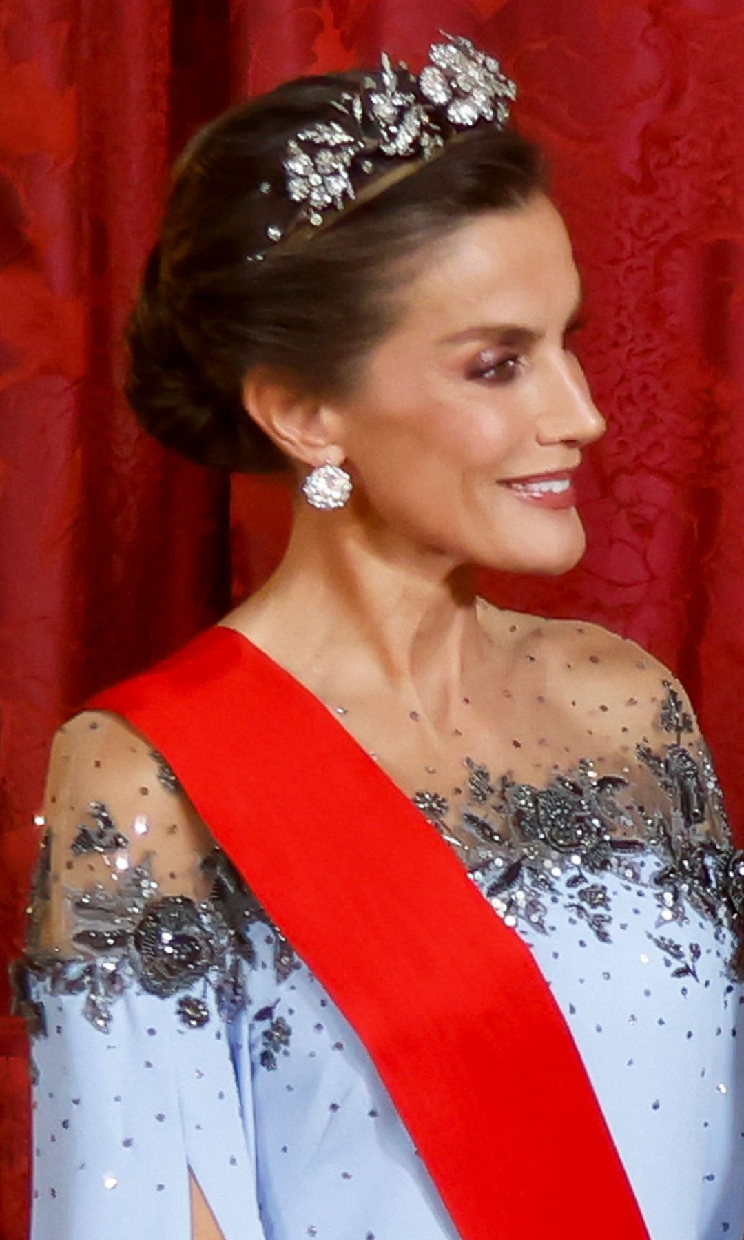 La reina Letizia, Emmanuel Macron, el rey Felipe VI y Brigitte Macron en una cena de gala en el Palacio Real