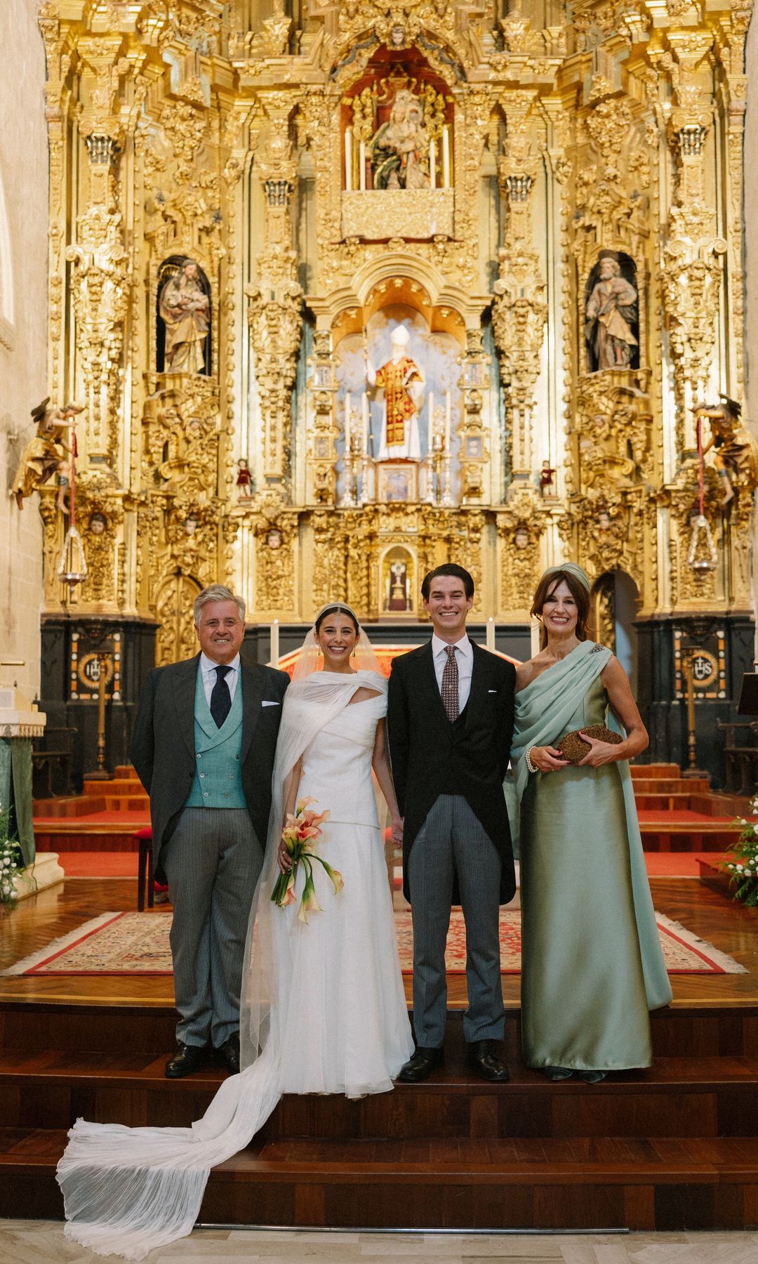 Madrina con vestido verde agua en Boda en Jerez de la Frontera