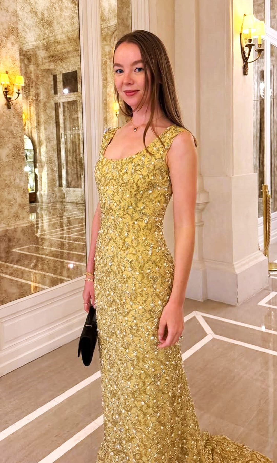 De Alexandra de Hannover con el vestido de Grace Kelly a la princesa Charlotte luciendo el broche de la Reina Madre: 5 'royals' que han heredado tesoros familiares