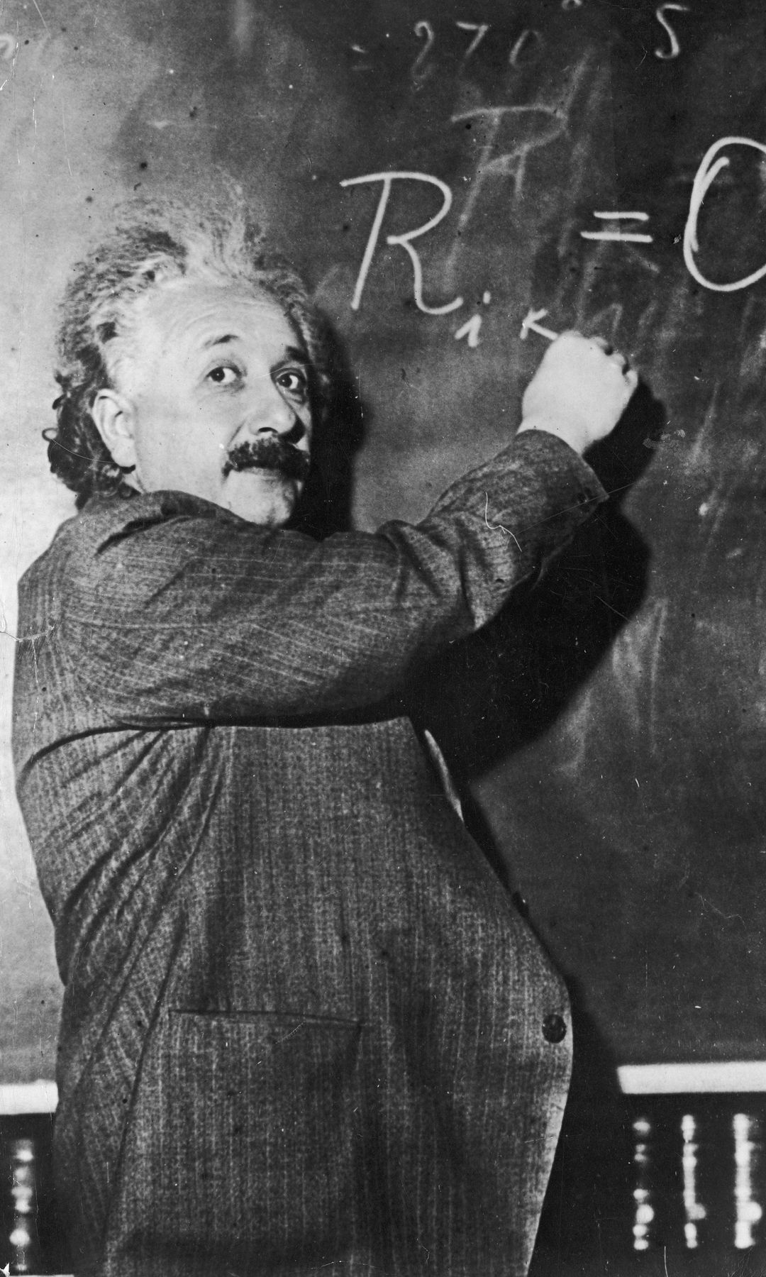 La famosa frase de Einstein recuerda que repetir el mismo razonamiento suele llevar al mismo resultado