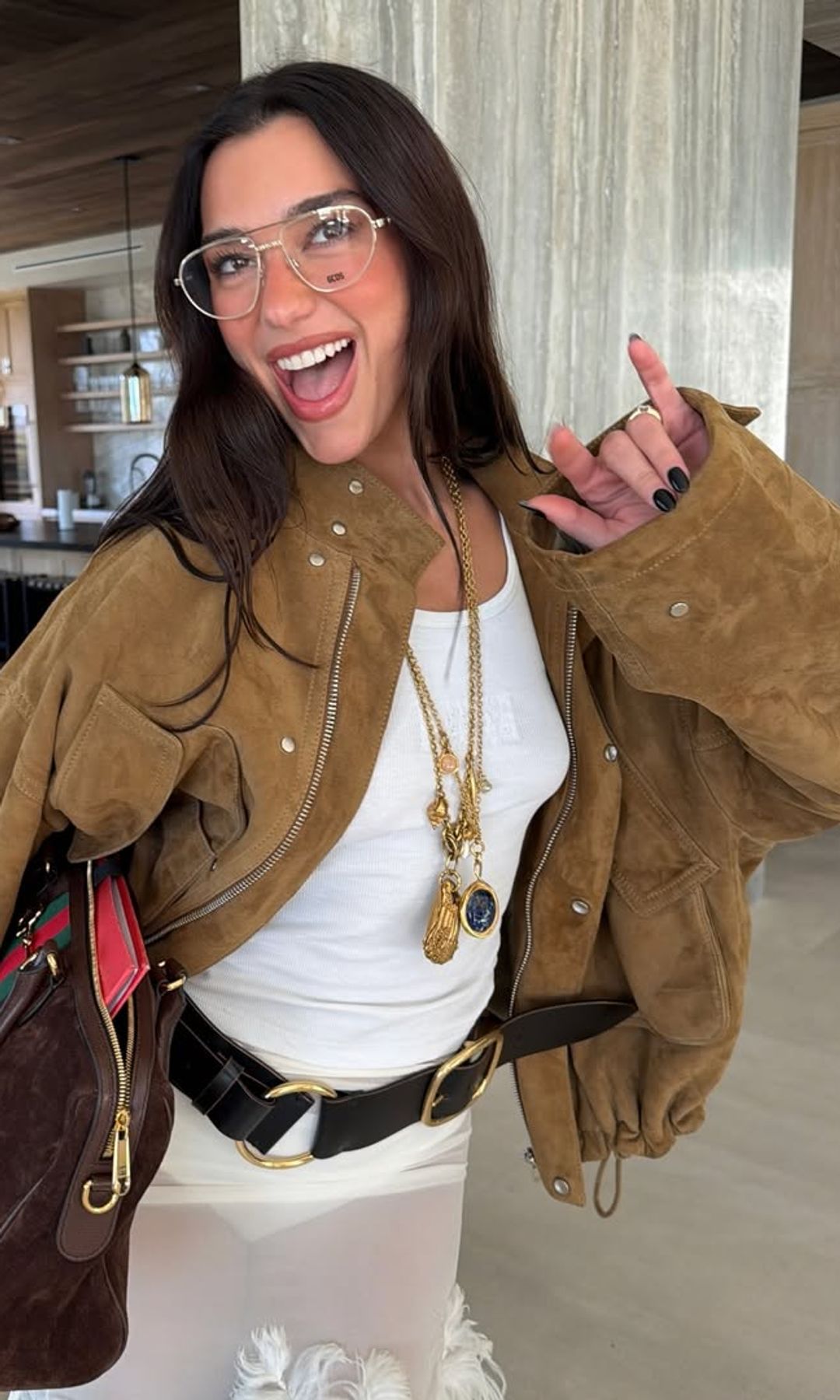 La manicura espresso de Dua Lipa
