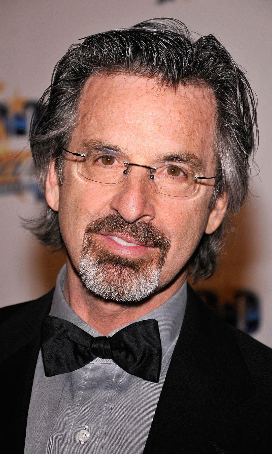 Robert Carradine, que murió a los 71 años tras quitarse la vida después de luchar durante décadas contra un trastorno bipolar