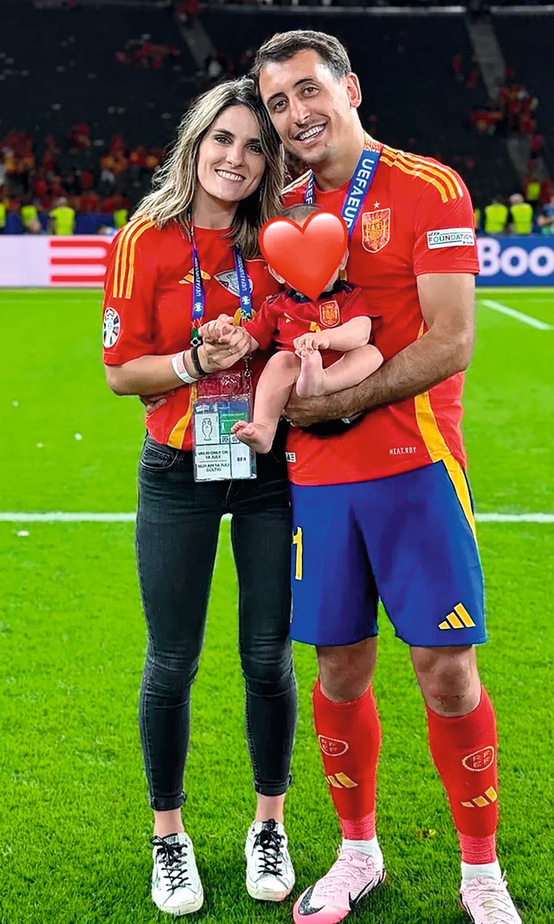 Oyarzabal y Ainhoa Larrauri