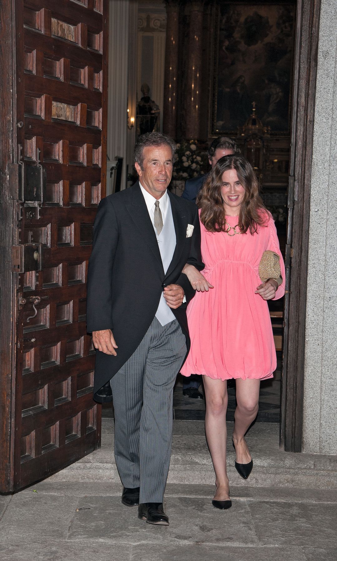 Ioannes Osorio, duque de Alburquerque, con su hija mayor, Beatriz, en una imagen de archivo