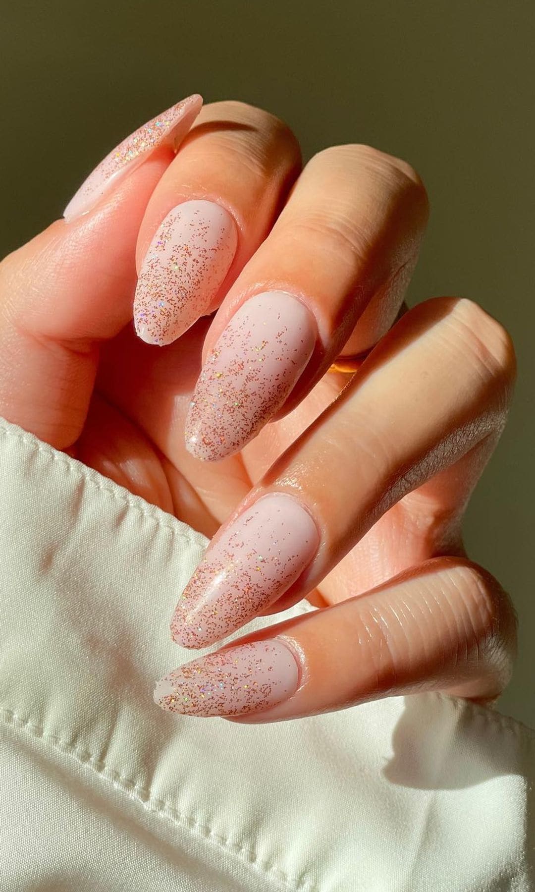 Manicura francesa brillo