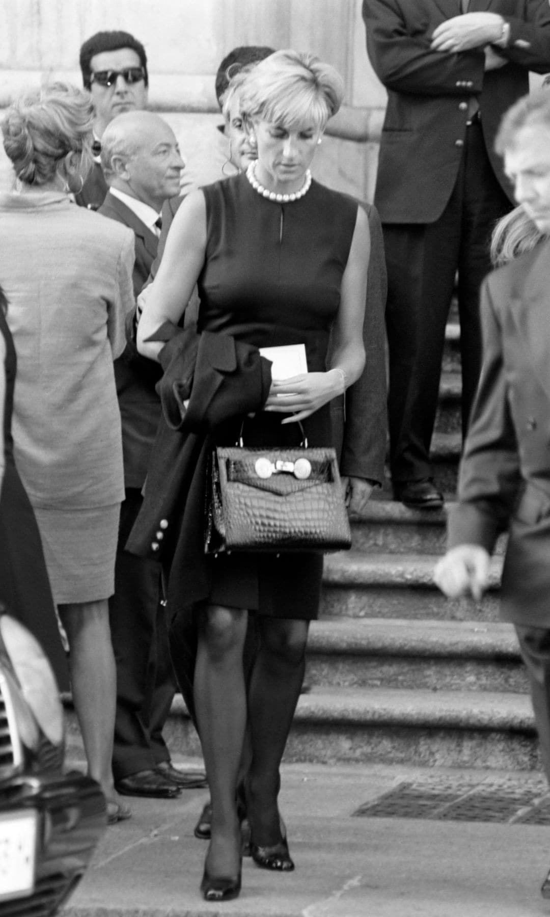 La princesa Diana en el funeral de Gianni Versace