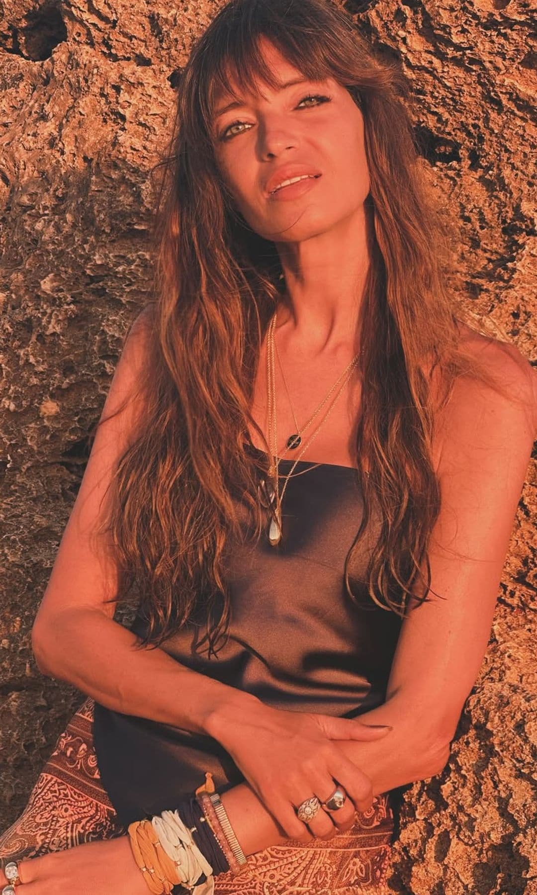 Sara Carbonero en Calas de Roche, Conil de la Frontera, Cádiz