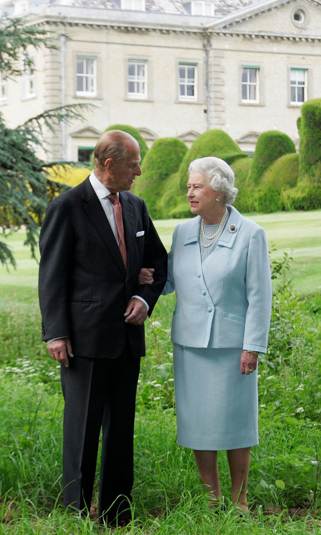 Duque de Edimburgo y Reina Isabel II