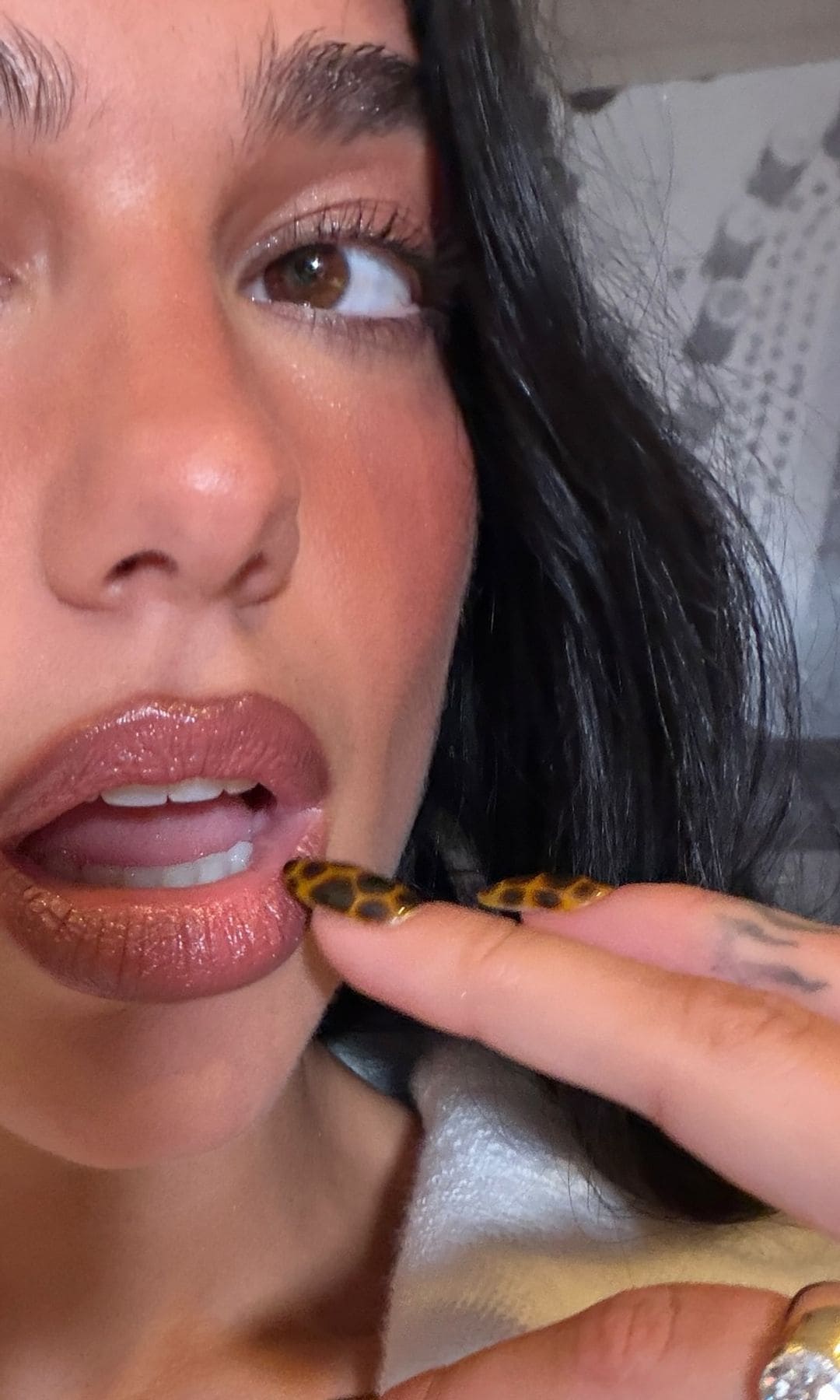 Manicura de Dua Lipa