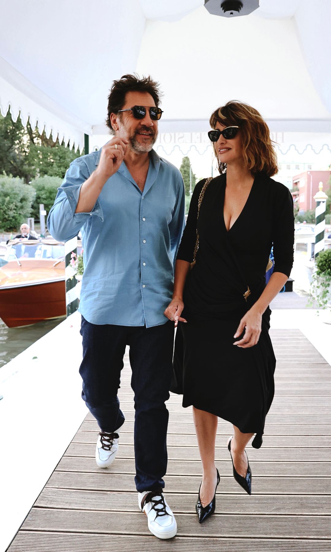 Javier Bárdem y Penélope Cruz a su llegada al Hotel Excelsior Venice Lido Resort en Venecia
