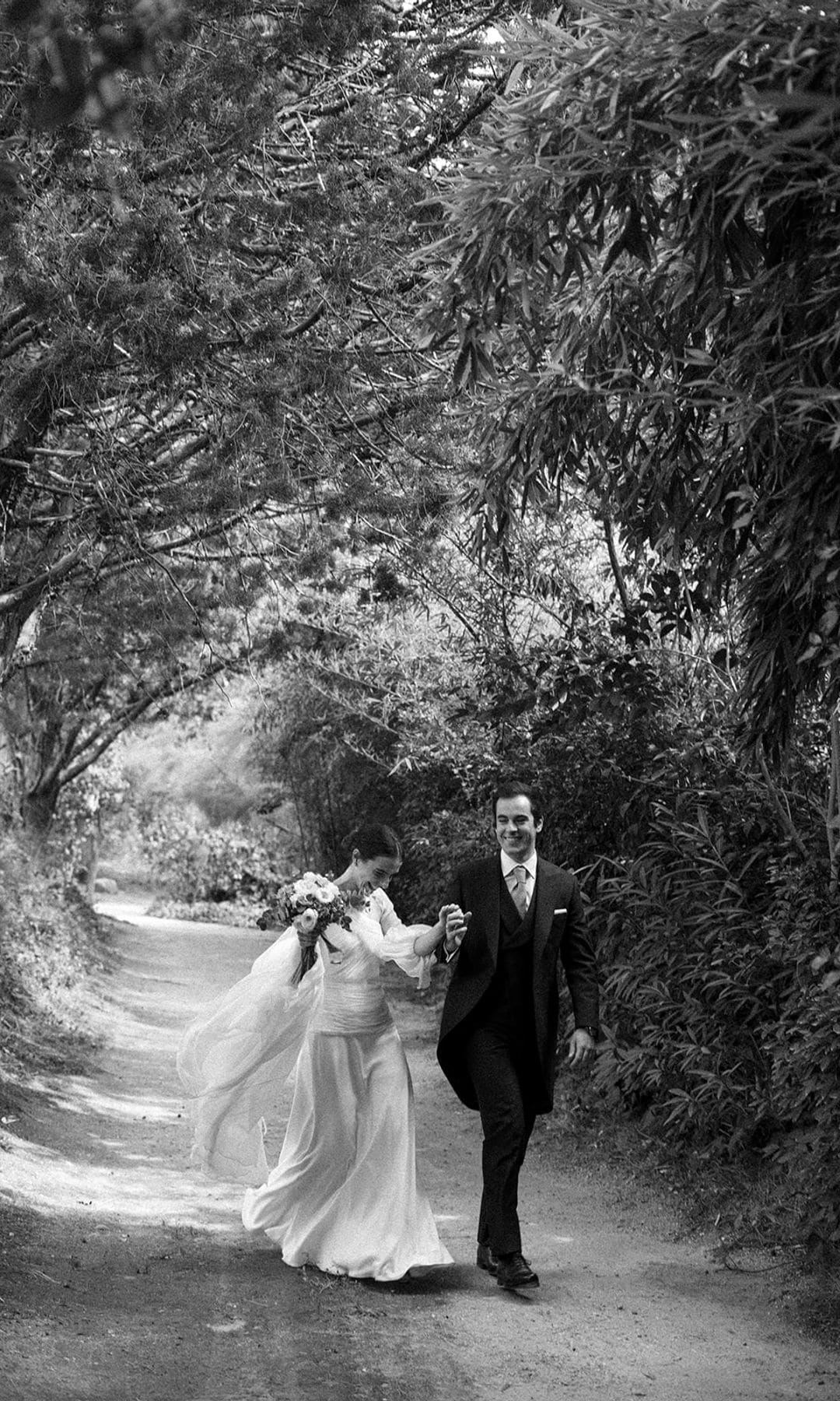 Boda en Madrid con look vaporoso