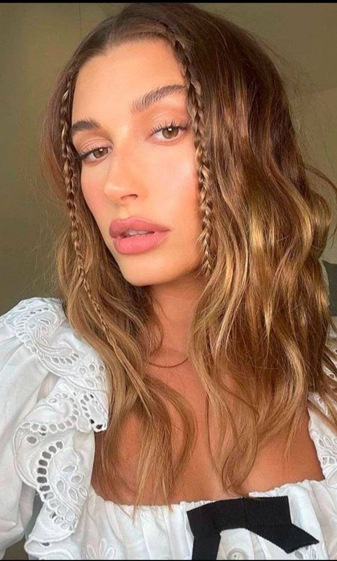 Peinados fáciles como el de Hailey Bieber